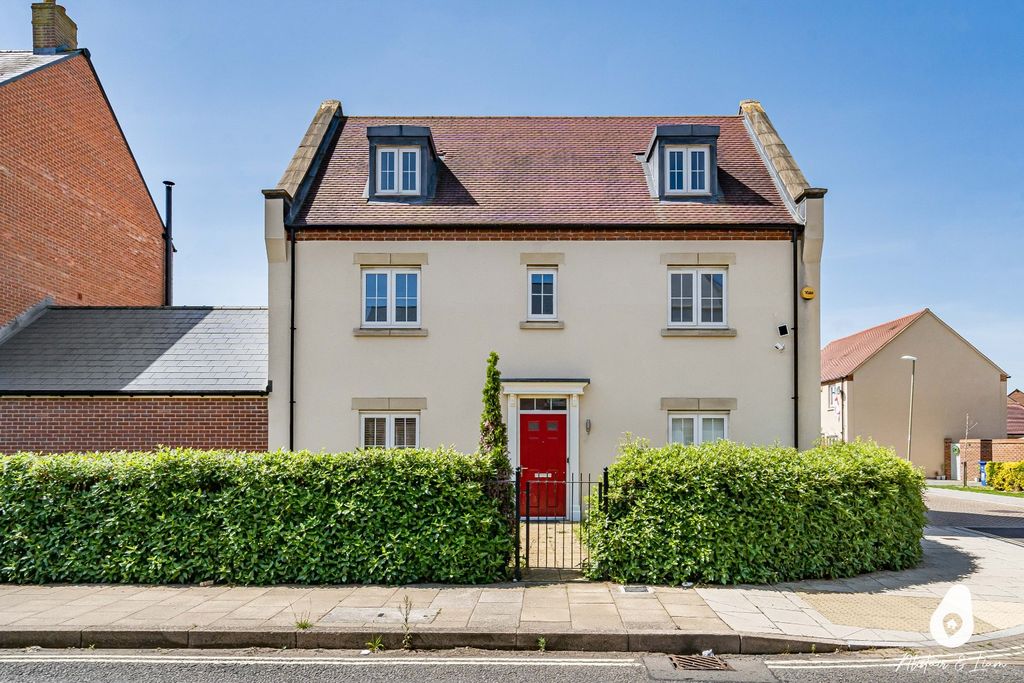 Property photo 1 of 47 4124293