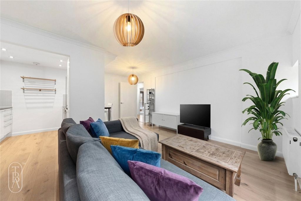 Property photo 2 of 15 Picture No. 28