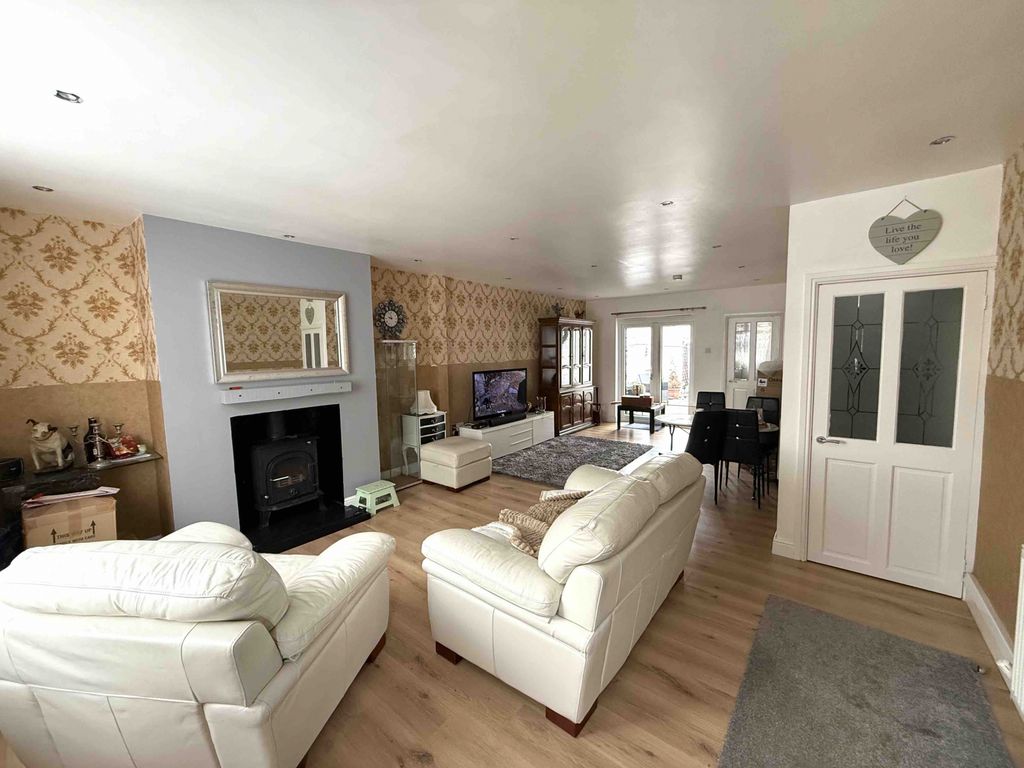 Property photo 3 of 29 Gallery
