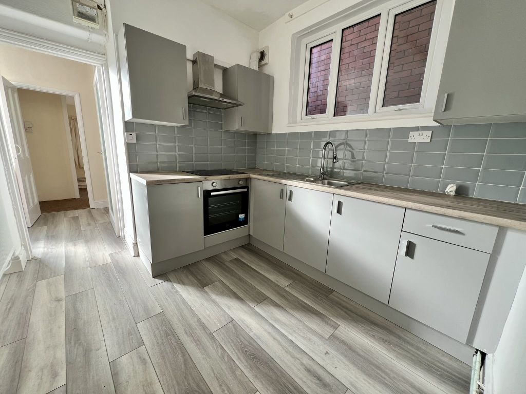 Property photo 3 of 12 Img_1549