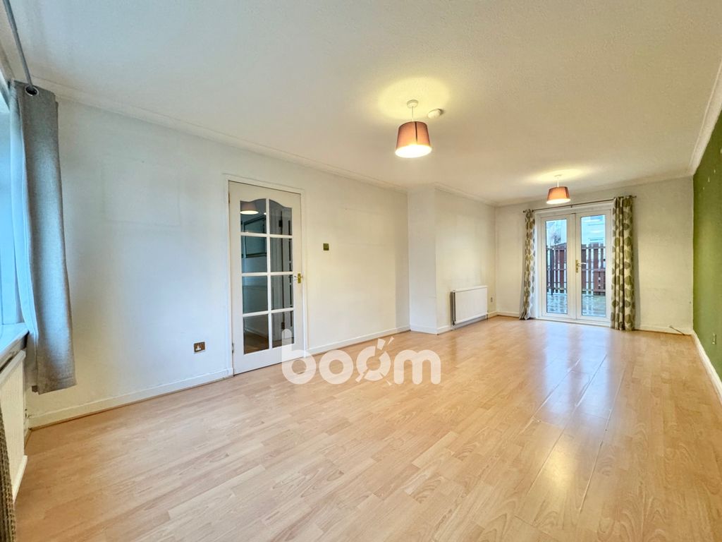 Property photo 2 of 34 Img_1283