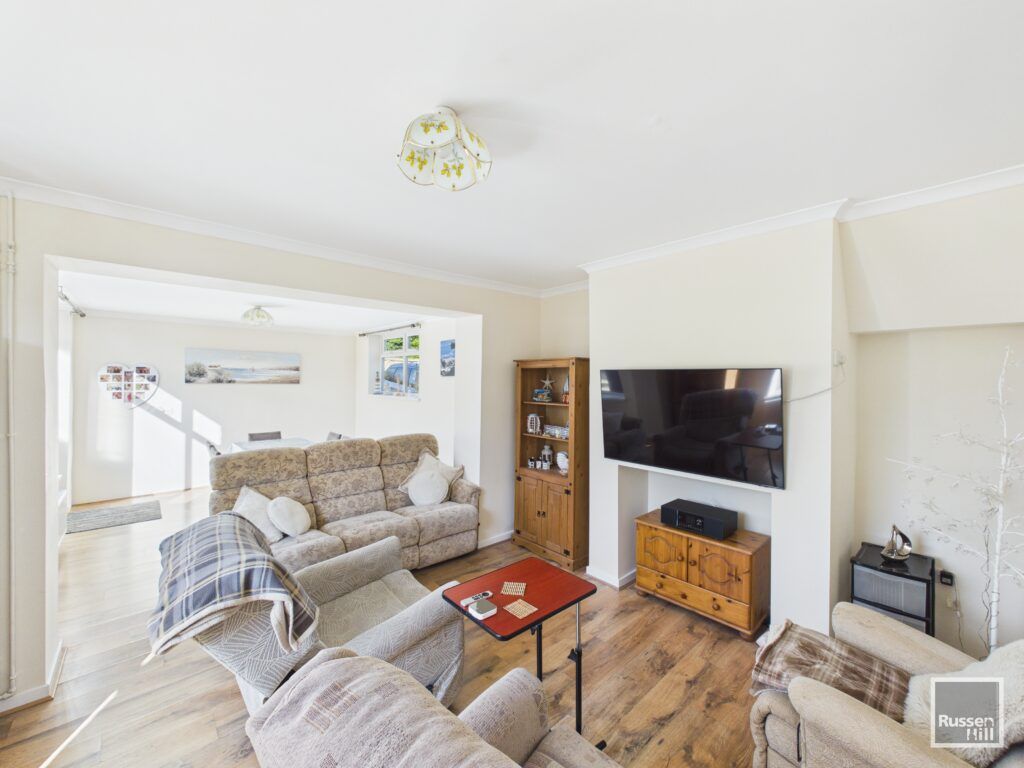 Property photo 2 of 30