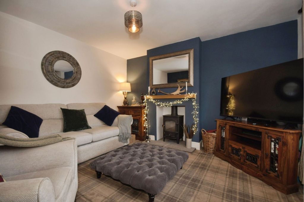 Property photo 2 of 15 Living Room