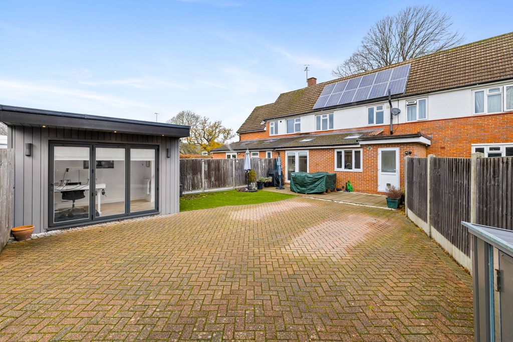 Property photo 2 of 19 Image2.Jpg