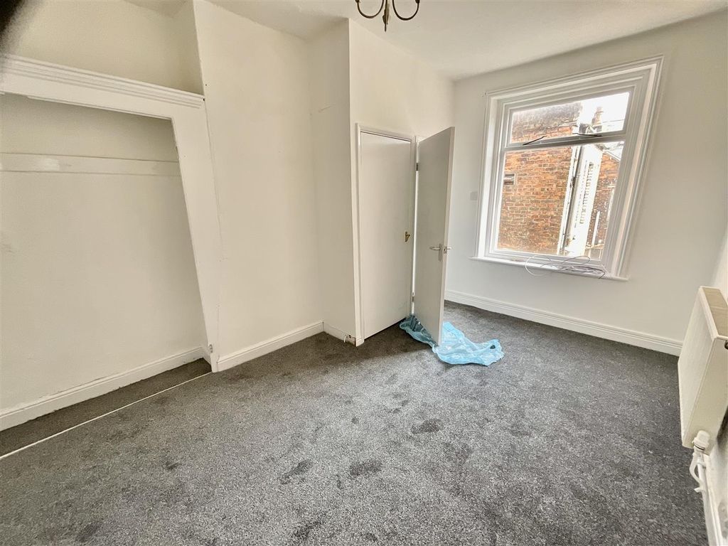 Property photo 3 of 9 303F0C7D-B39F-4Db3-967C-66Cad564302F.Jpeg