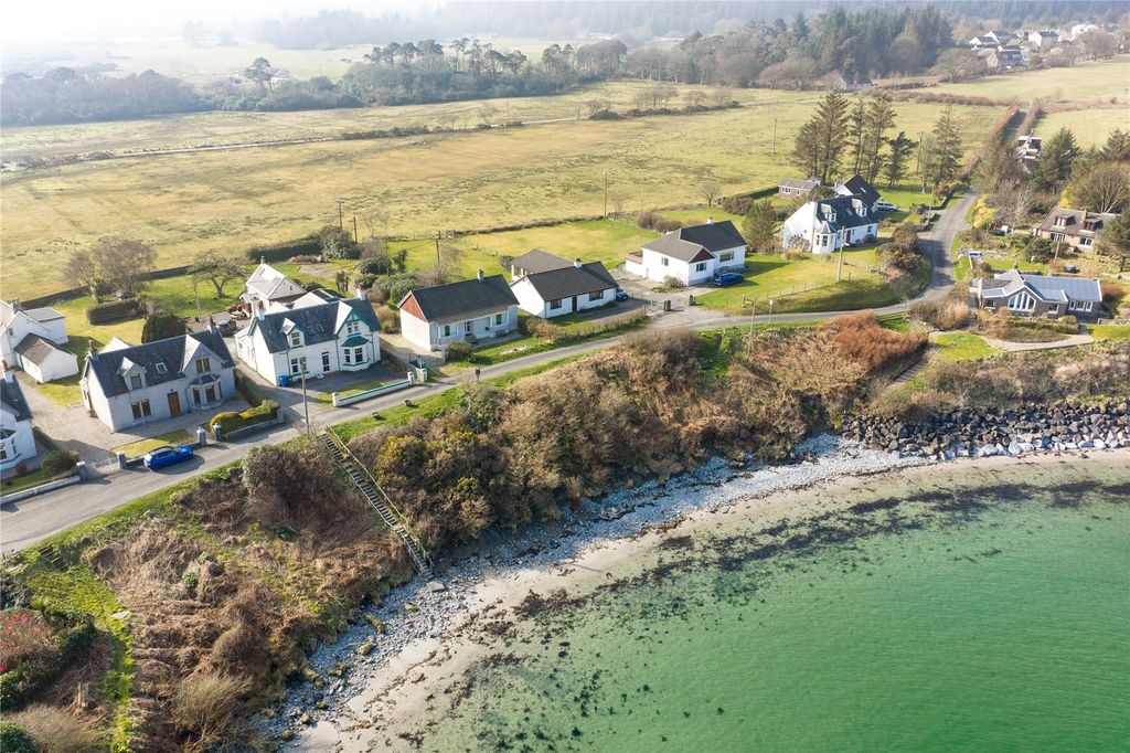 Property photo 2 of 19 Picture No. 18