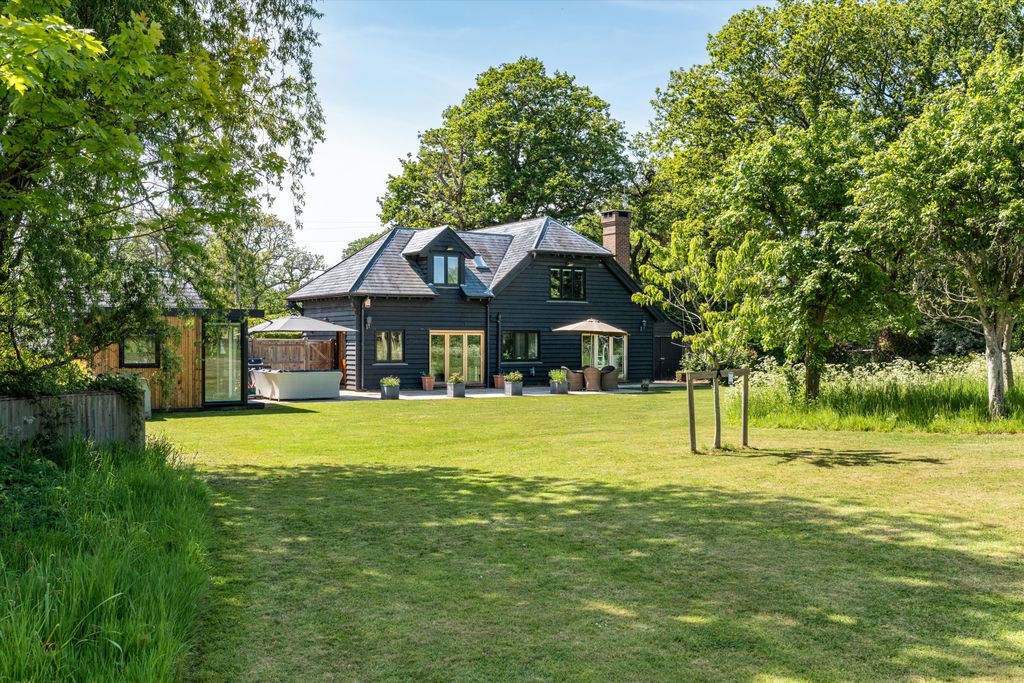 Property photo 1 of 30 Image