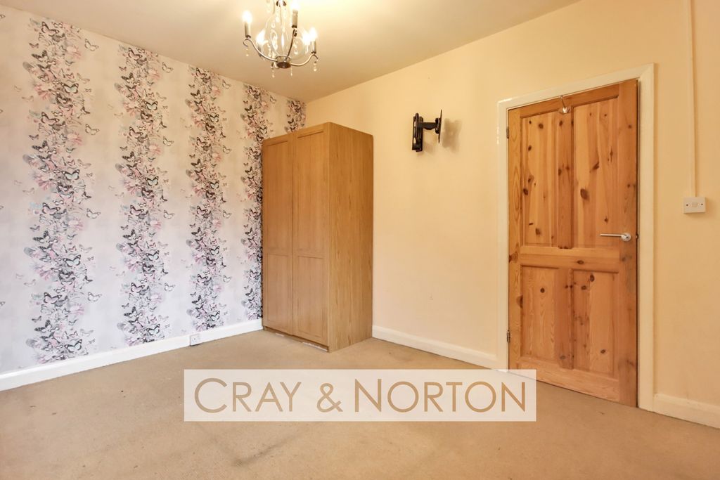 Property photo 3 of 5 Photo 3