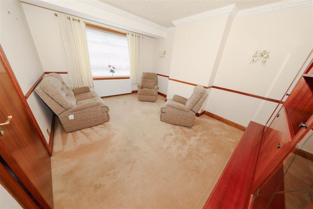 Property photo 2 of 22 B