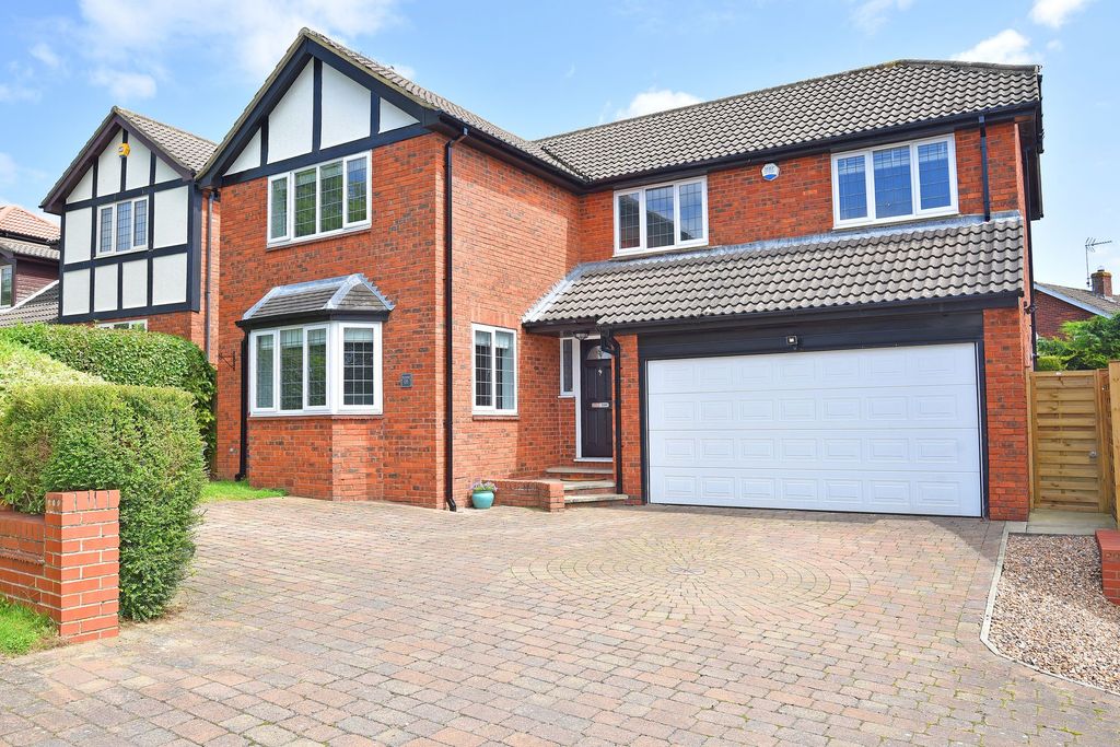 Property photo 1 of 15