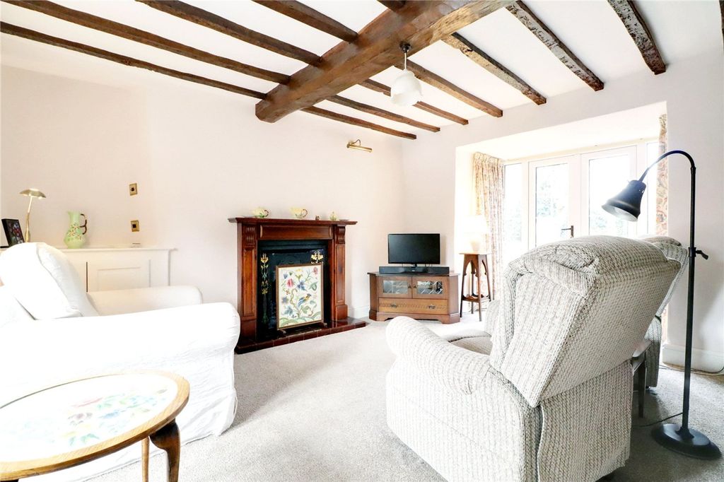 Property photo 2 of 31 Picture No. 23