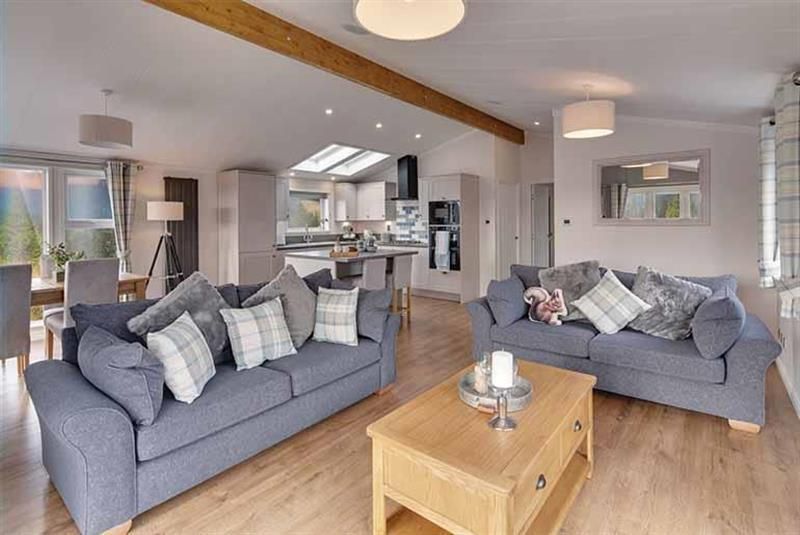 Property photo 1 of 5 Willerby Acorn