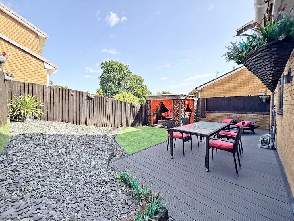 Property photo 3 of 30 Rear Garden