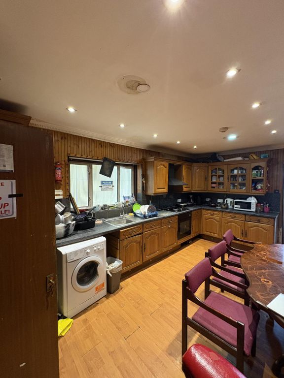 Property photo 1 of 6 3 Double Bedroom Home With Large Cellar, Conservatory & Excellent Extension Potential (STPP)