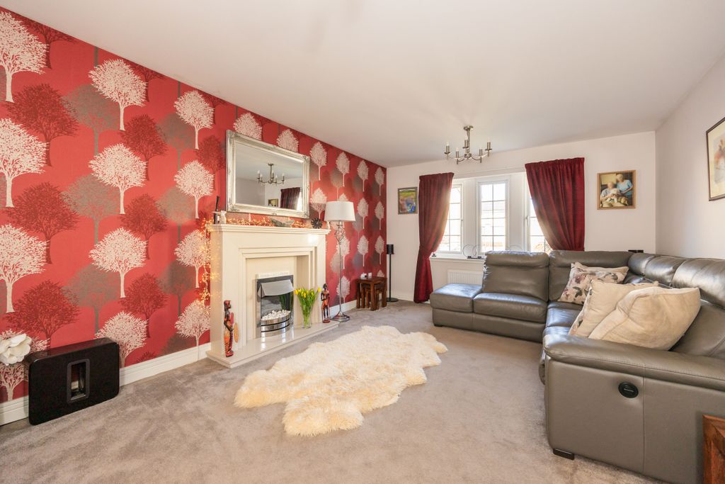 Property photo 3 of 23 Property Image 3