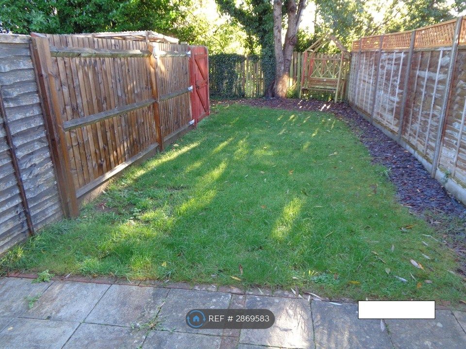 Property photo 3 of 18 Wrap Around South Facing Garden With Patio
