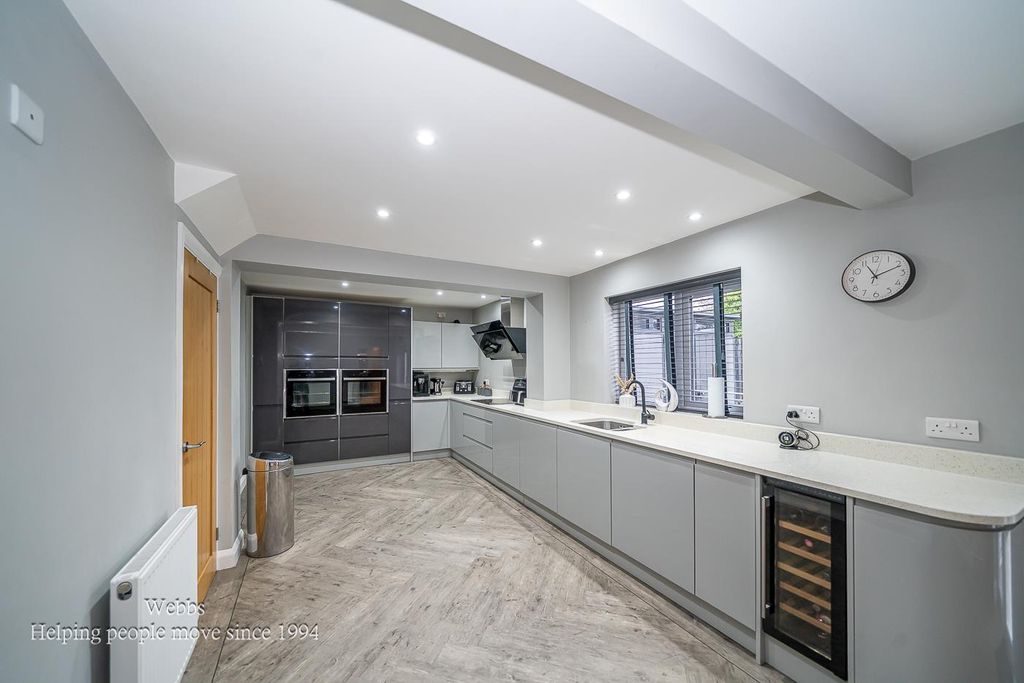 Property photo 2 of 30 Webbs-8.Jpg