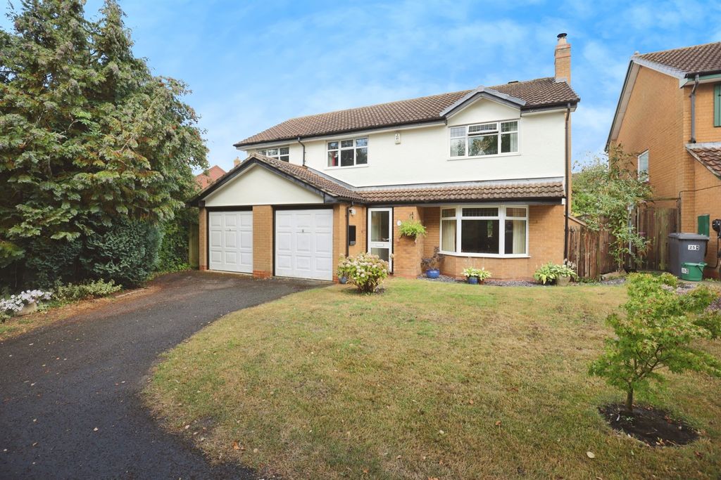 Property photo 1 of 17