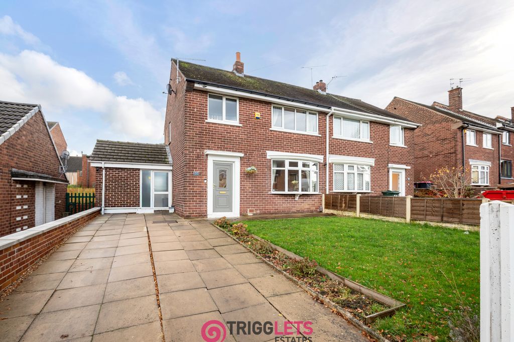 Property photo 1 of 20