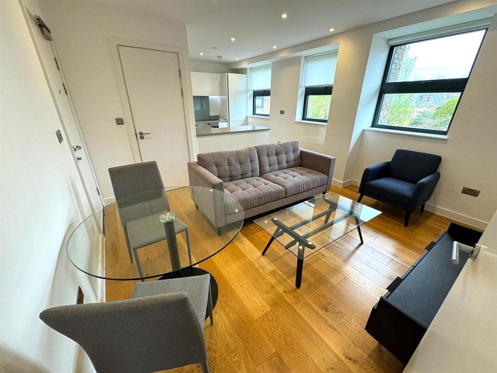 Property photo 3 of 10 Living Room Pic 4.Jpg