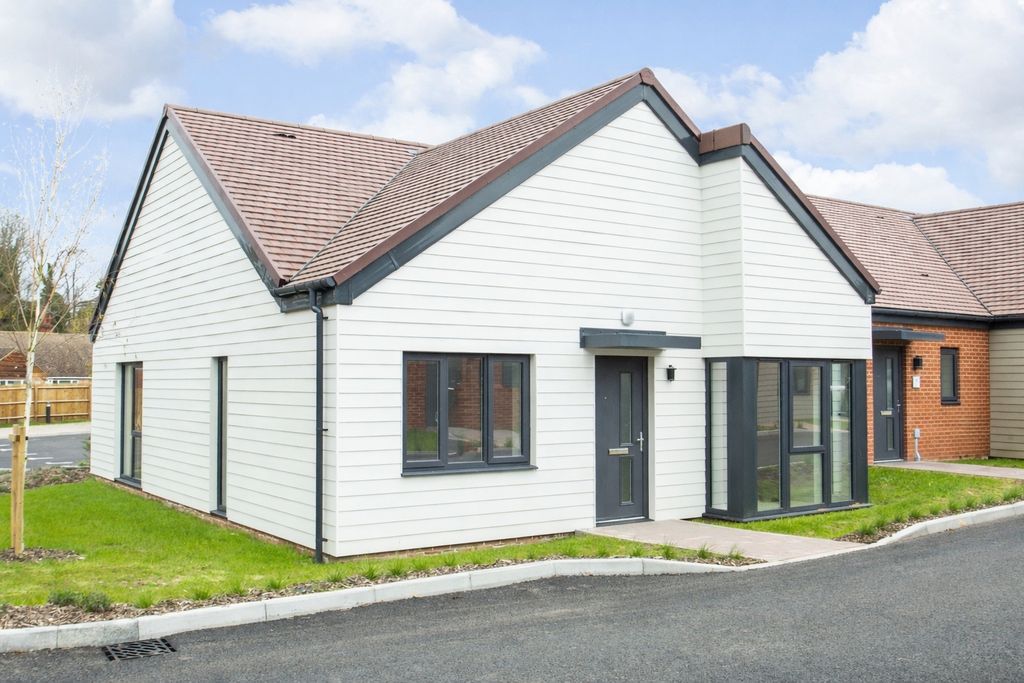 Property photo 1 of 14 Picture No. 20