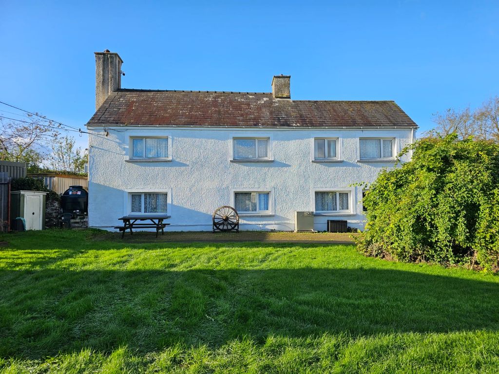 Property photo 1 of 1 Front