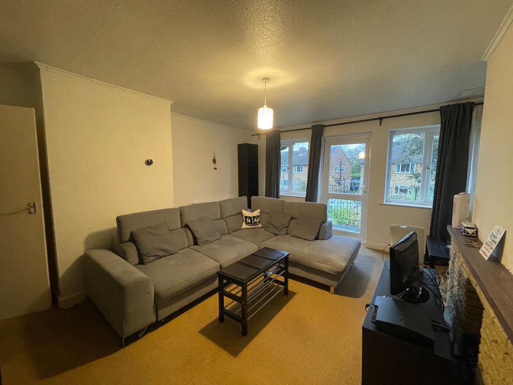 Property photo 1 of 9 Image