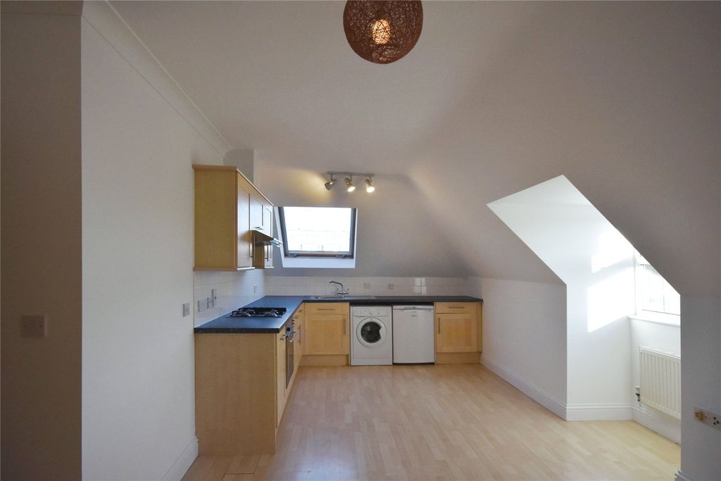 Property photo 3 of 9 Picture No. 04