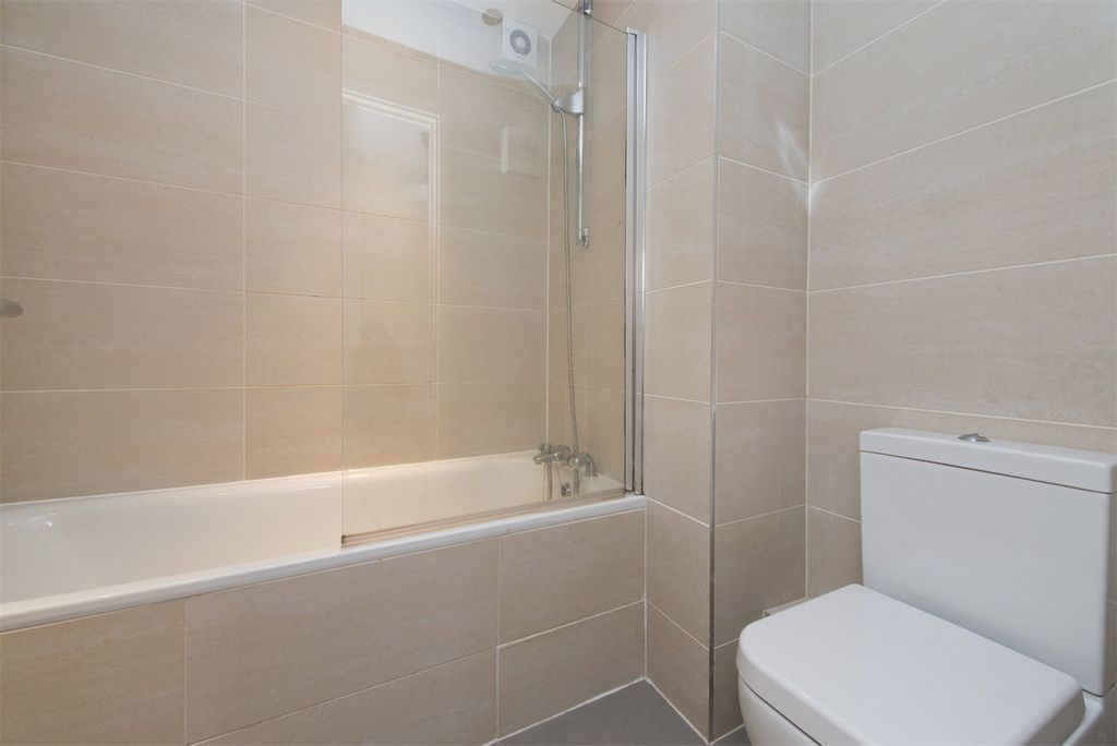 Property photo 3 of 6 Picture No. 08