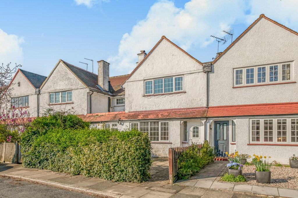 Property photo 1 of 14