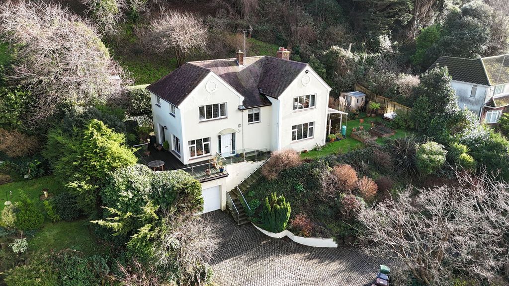 Property photo 1 of 38