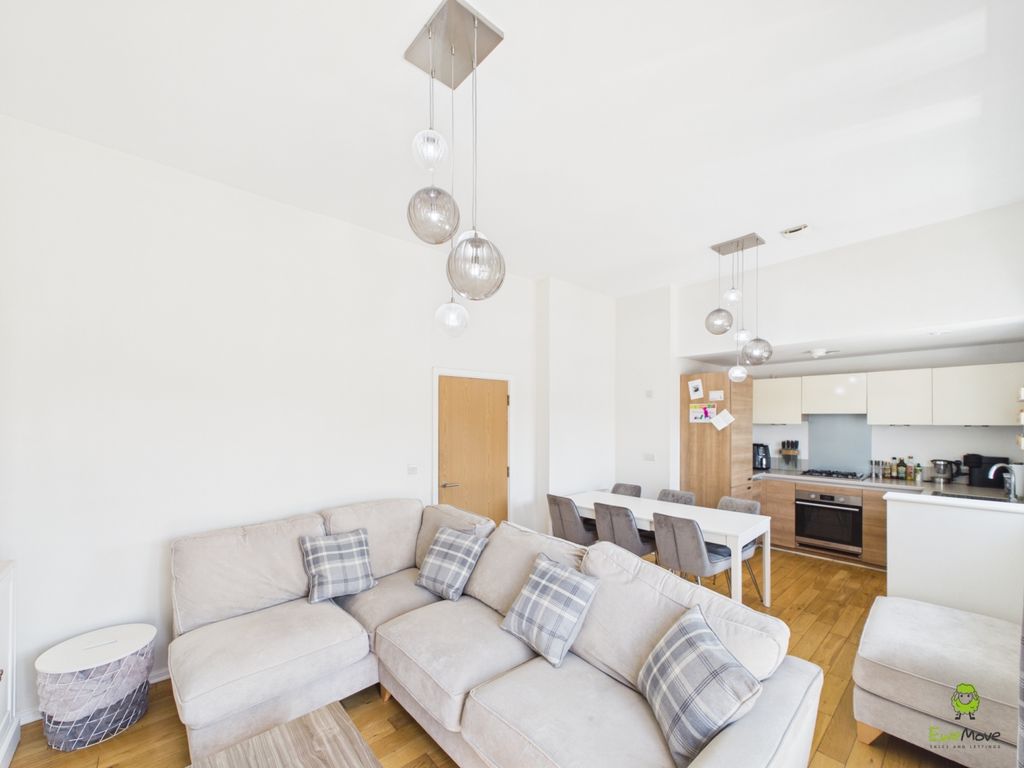 Property photo 3 of 13 60A4Ca63084F404A86F0Eeb80971A1E4_100_Cam03779G0-Pr
