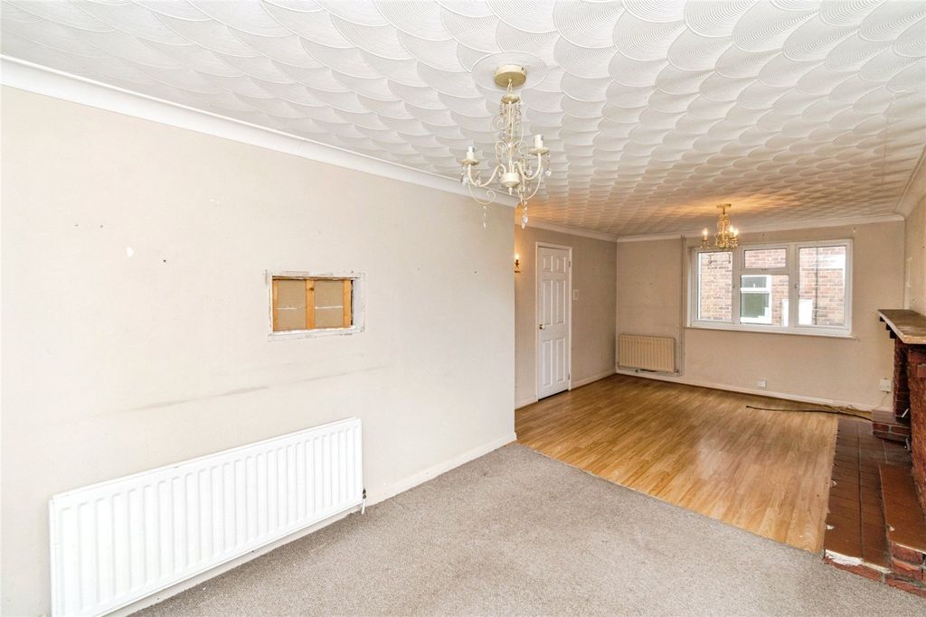 Property photo 3 of 15 Picture No. 35