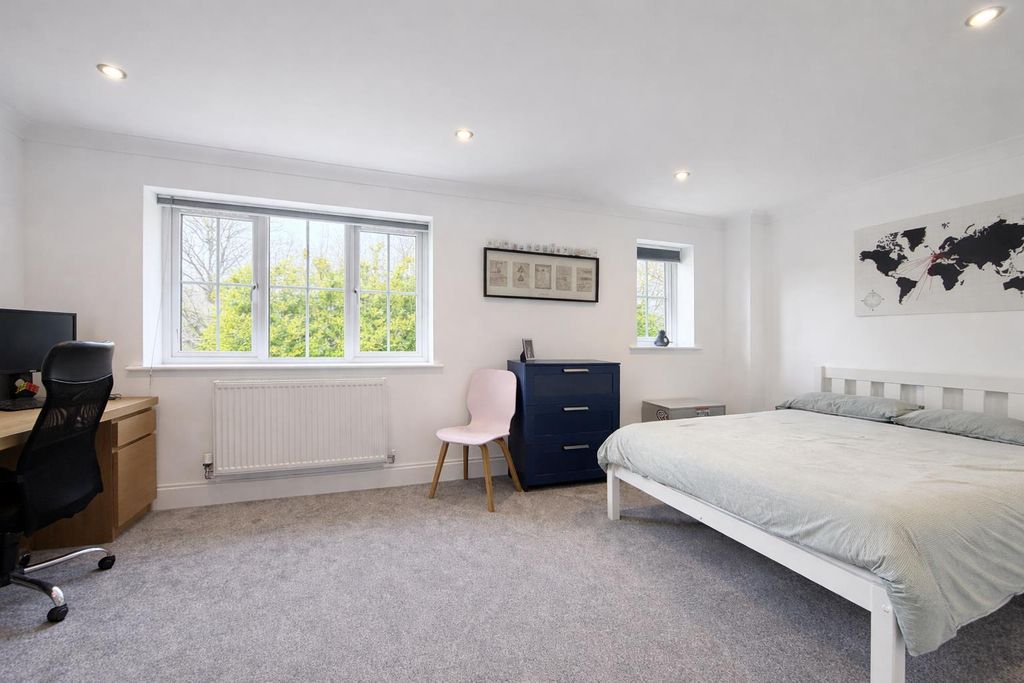 Additional image 17 of 4 bed detached house for saleWarren Lane, Ashford TN24