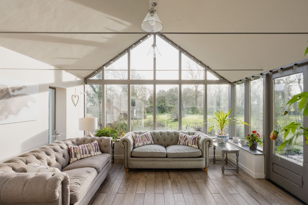 Property photo 3 of 20 Picture No. 12