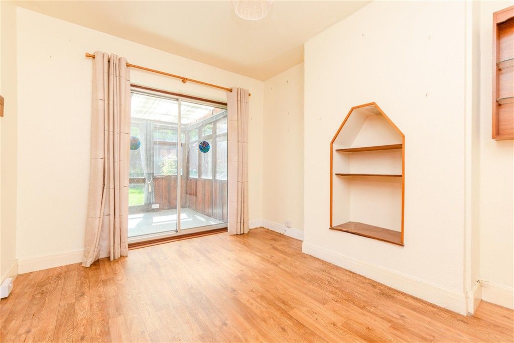 Property photo 2 of 15 Dining Room