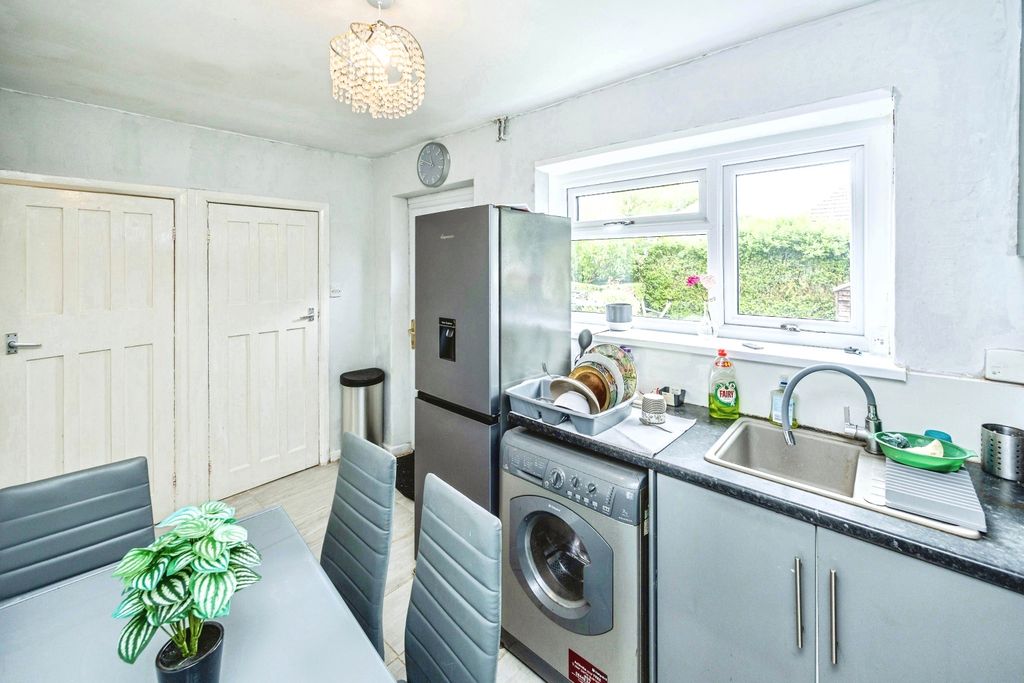 Additional image 10 of 3 bed semi-detached house for saleHighlands Avenue, Huddersfield HD5