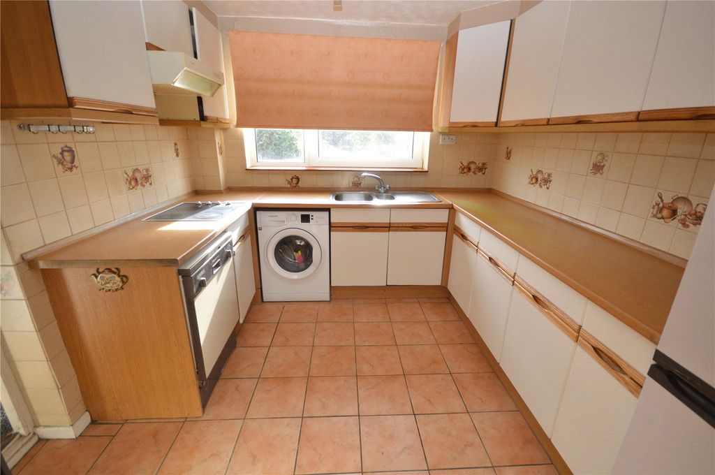 Property photo 3 of 11 Picture No. 05