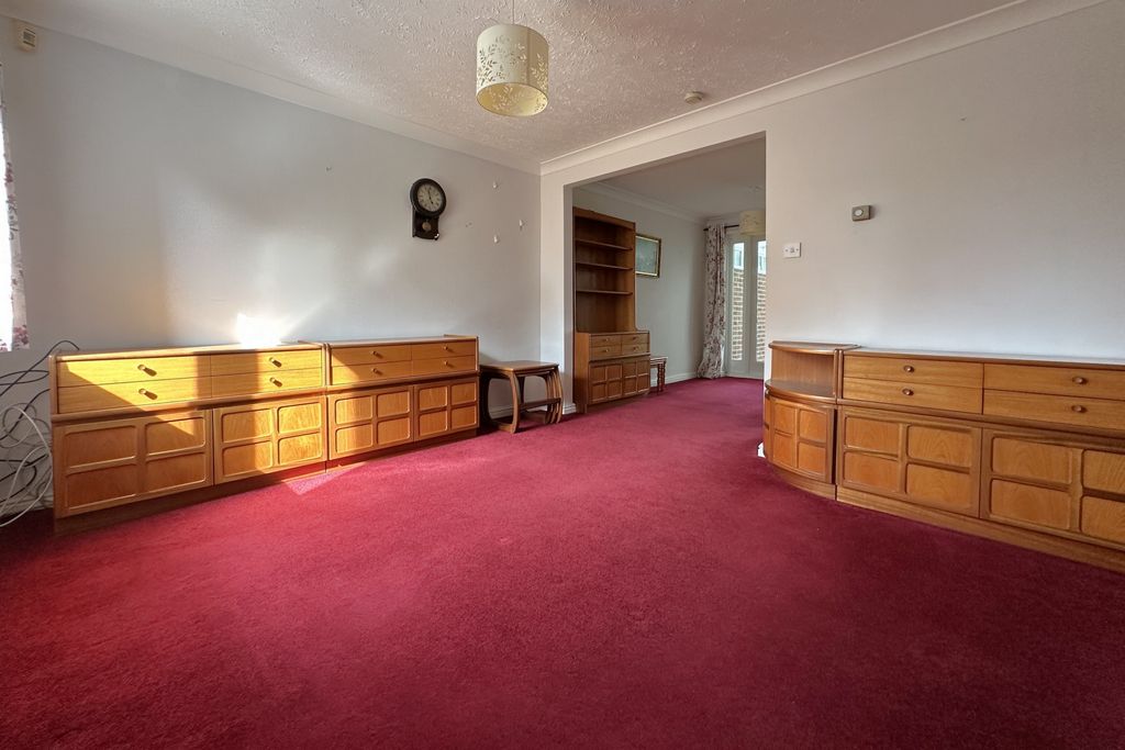 Property photo 2 of 12 Photo 6
