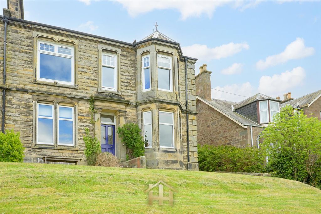 Property photo 2 of 45 37Naughtonrd-0016.Jpg