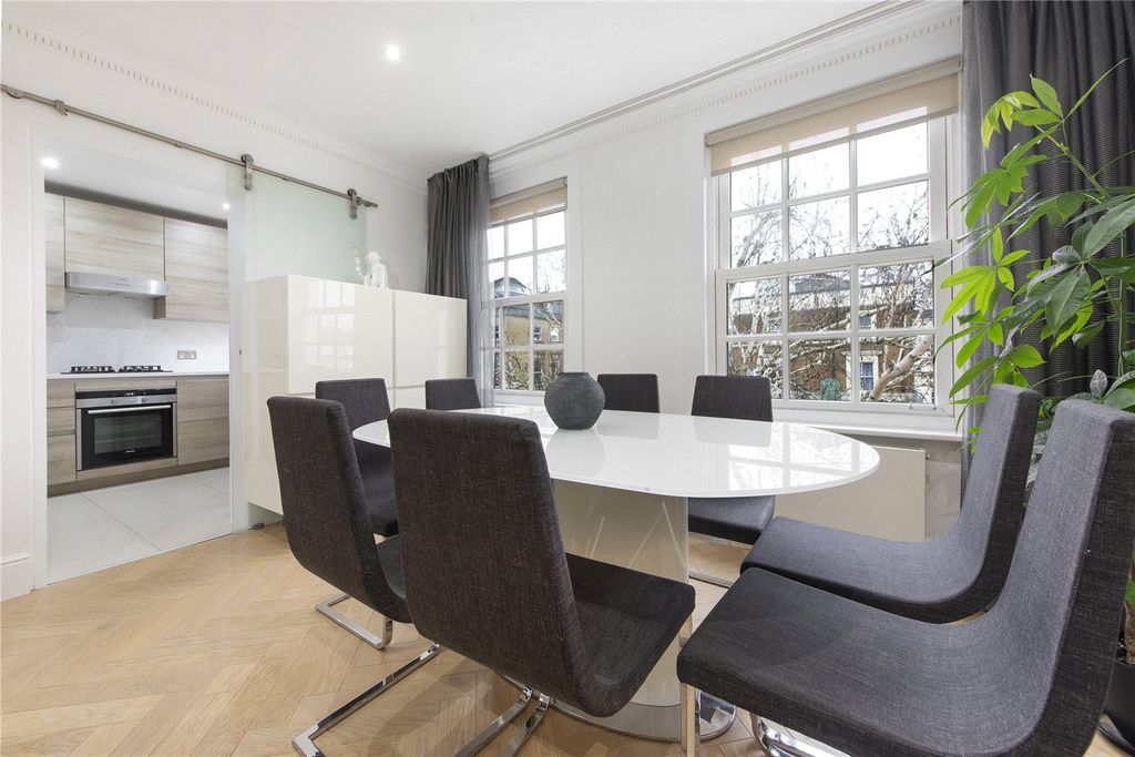 Property photo 3 of 14 Picture No. 22