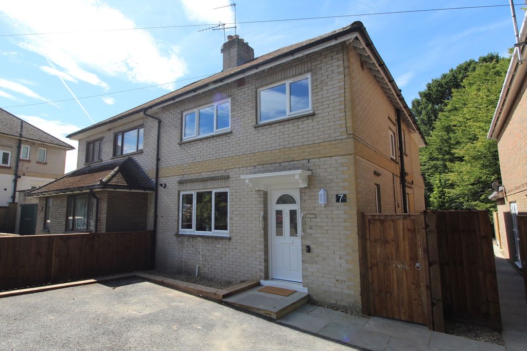 Property photo 1 of 1 7 Firbank Place Front