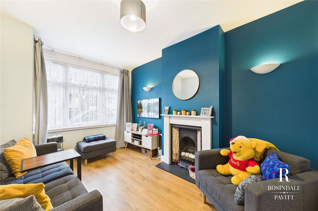 Property photo 3 of 22 Picture 3