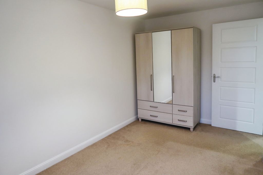 Property photo 3 of 13 Pbox-Img.Jpg