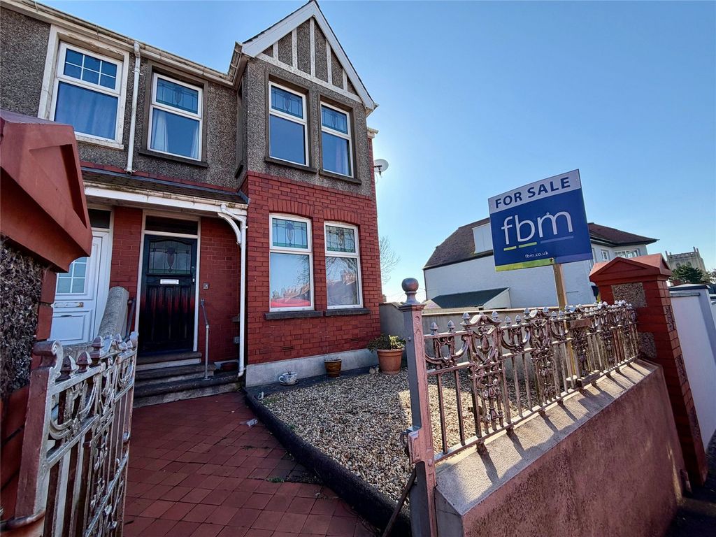 Property photo 2 of 28 Picture No. 29