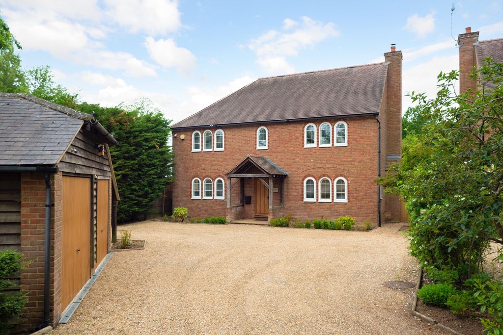 Property photo 1 of 28 2542212