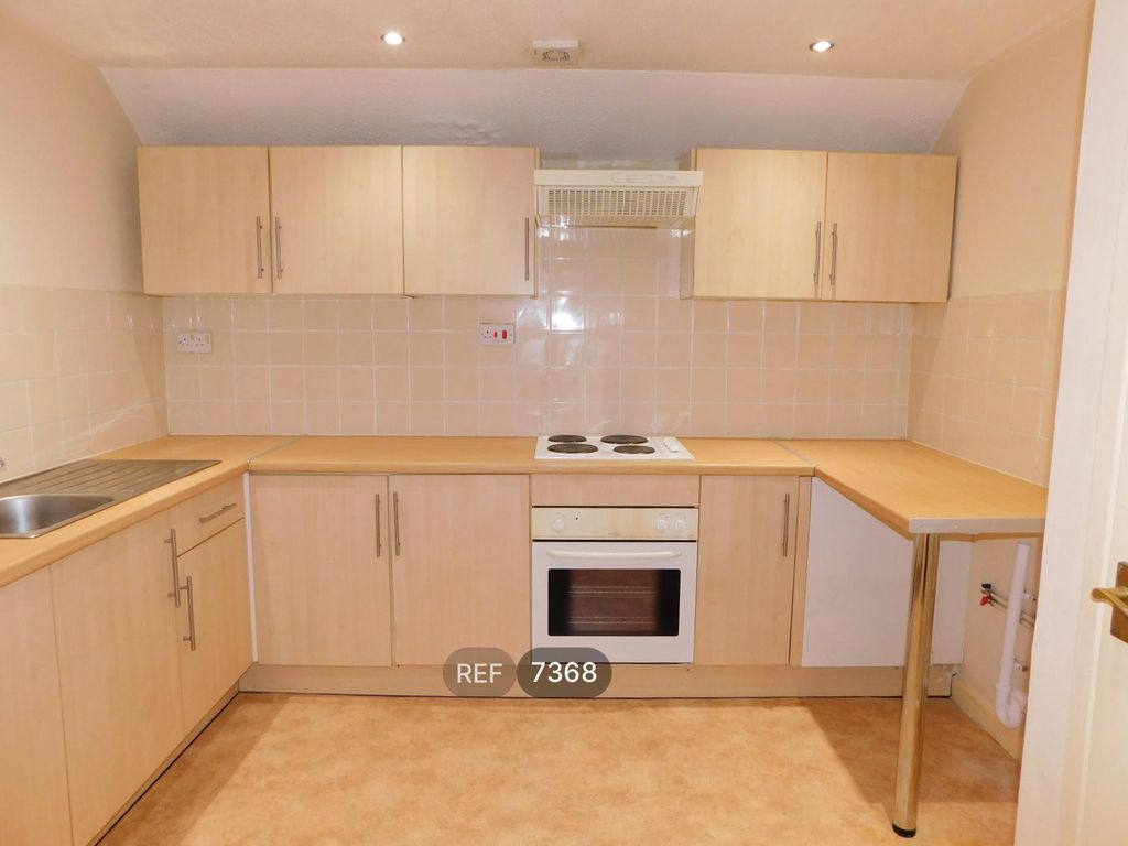 Property photo 2 of 15 Kitchen