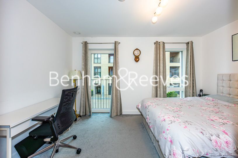 Property photo 3 of 24