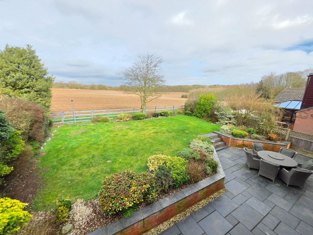 Property photo 1 of 29