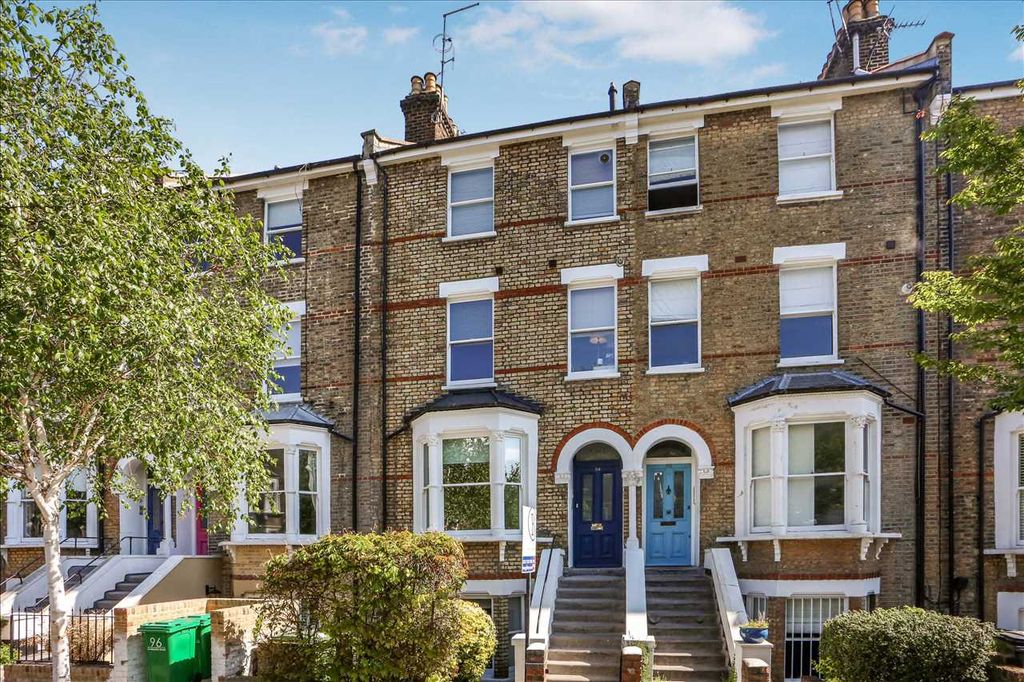 Property photo 3 of 19